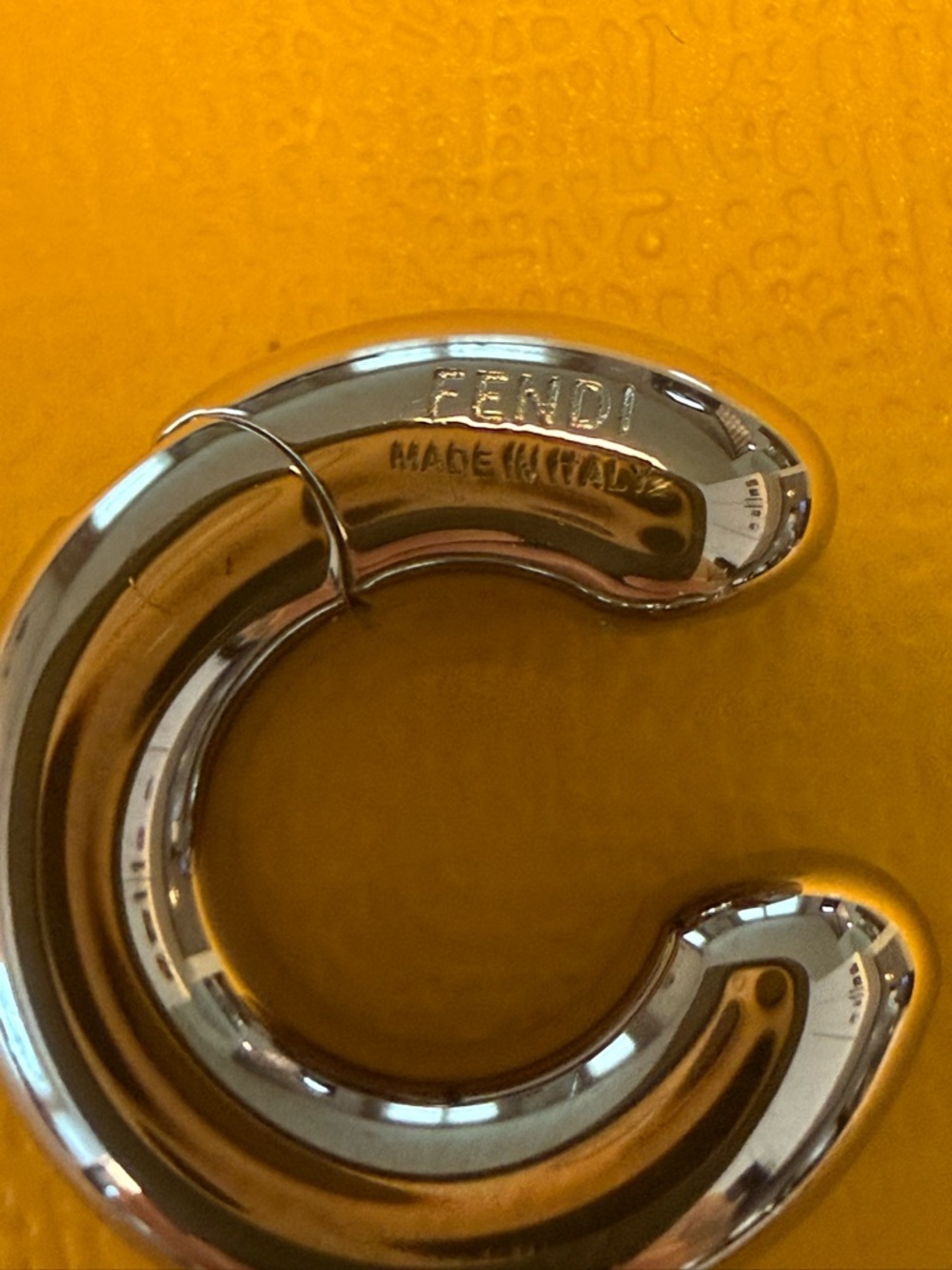 Fendi Cuff Earring - Picture 3 of 8